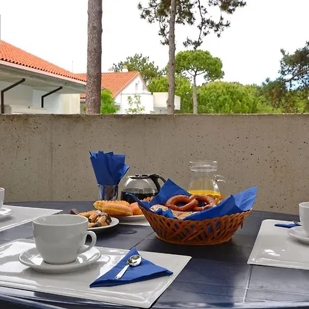Apartment Relaxing In A Flat With Balcony *
